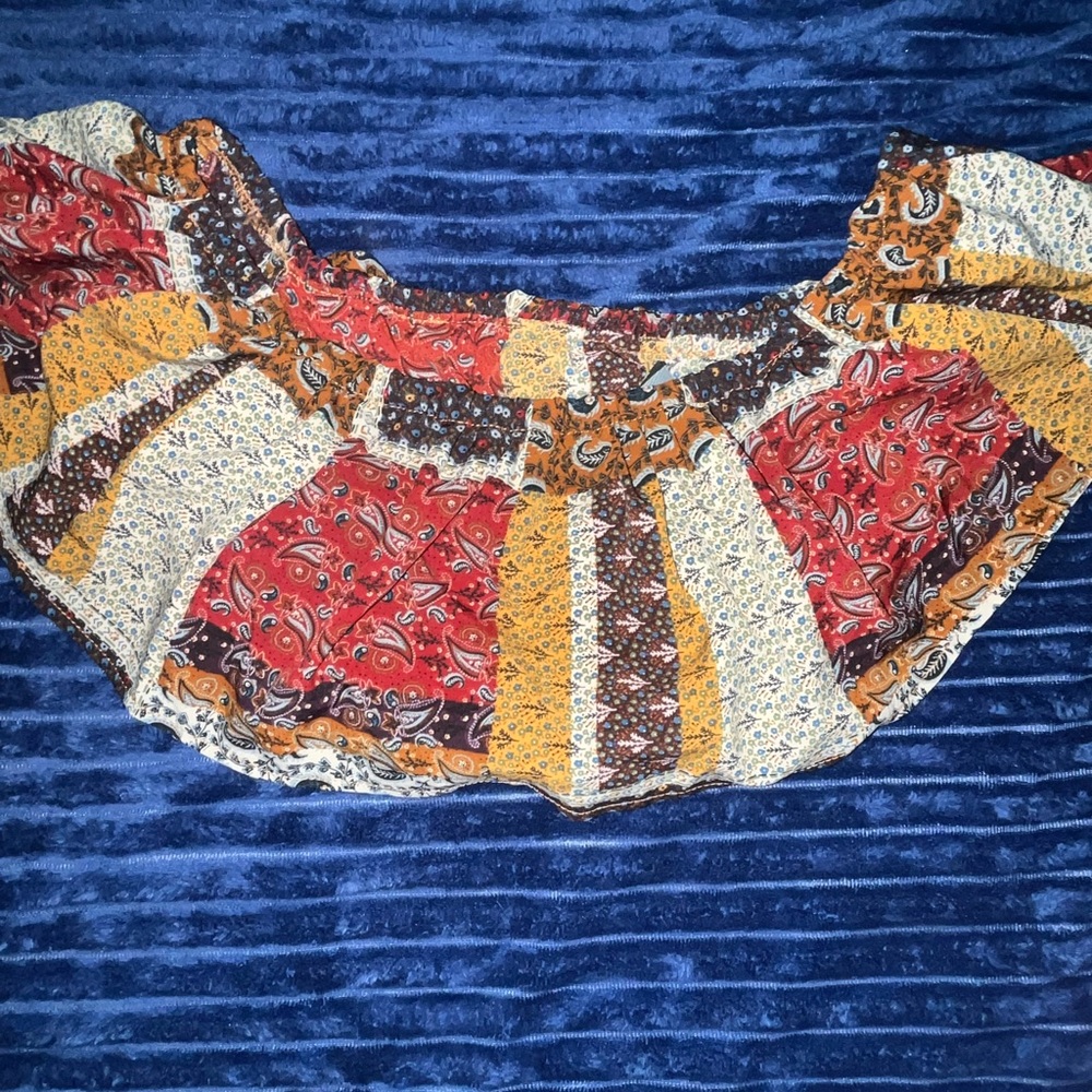 Crop patterned top